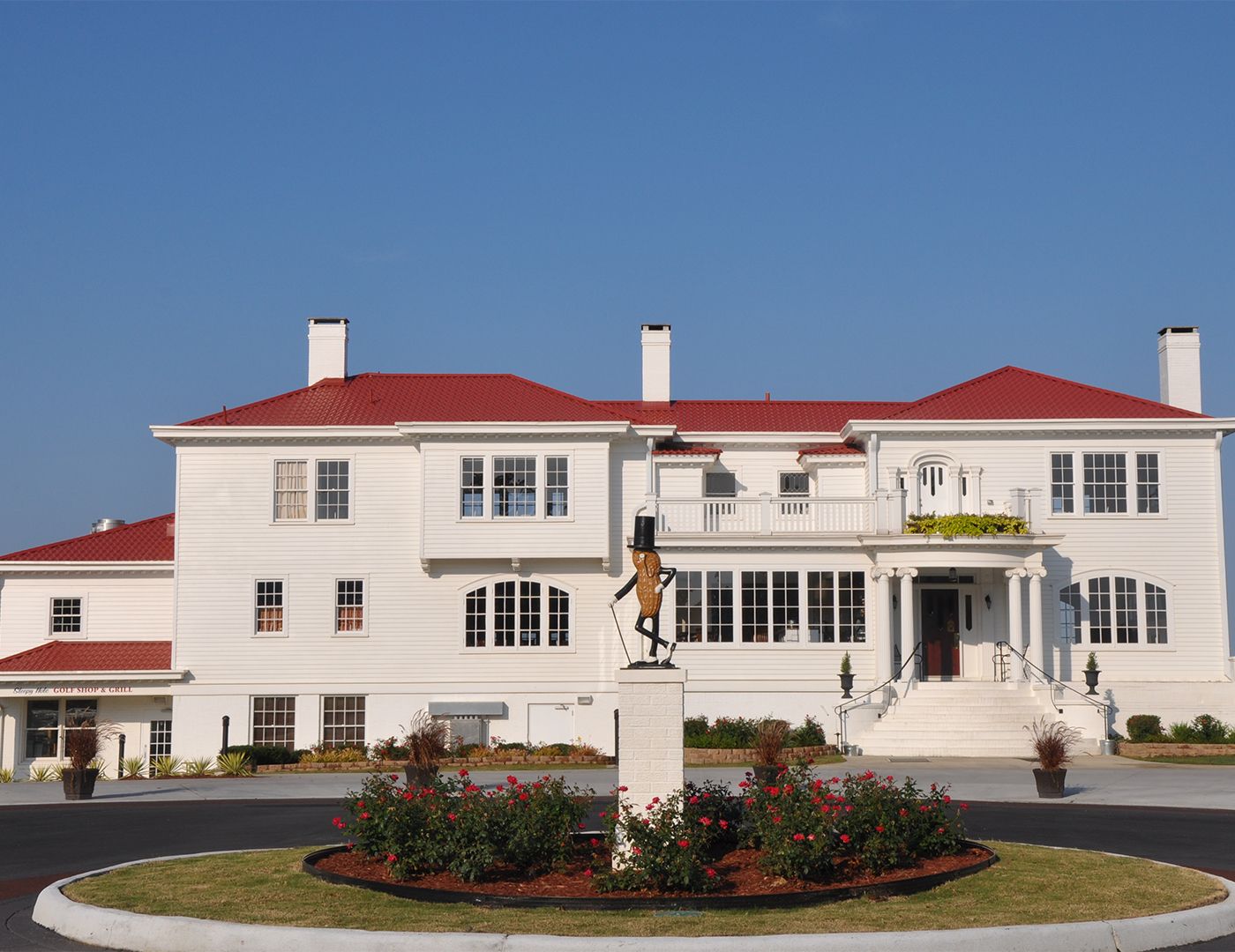 Building at Hampton Roads city