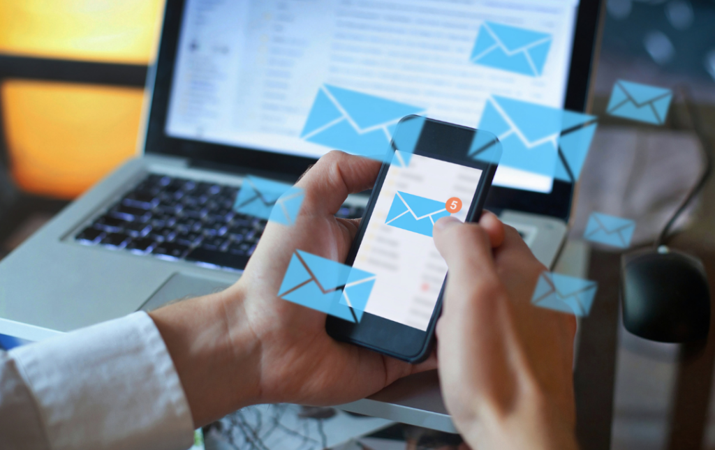 Your Company Should Invest in Member Message Advertising